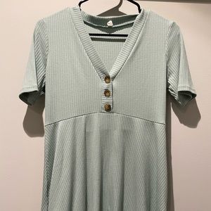Nursing friendly Mint Maternity Top